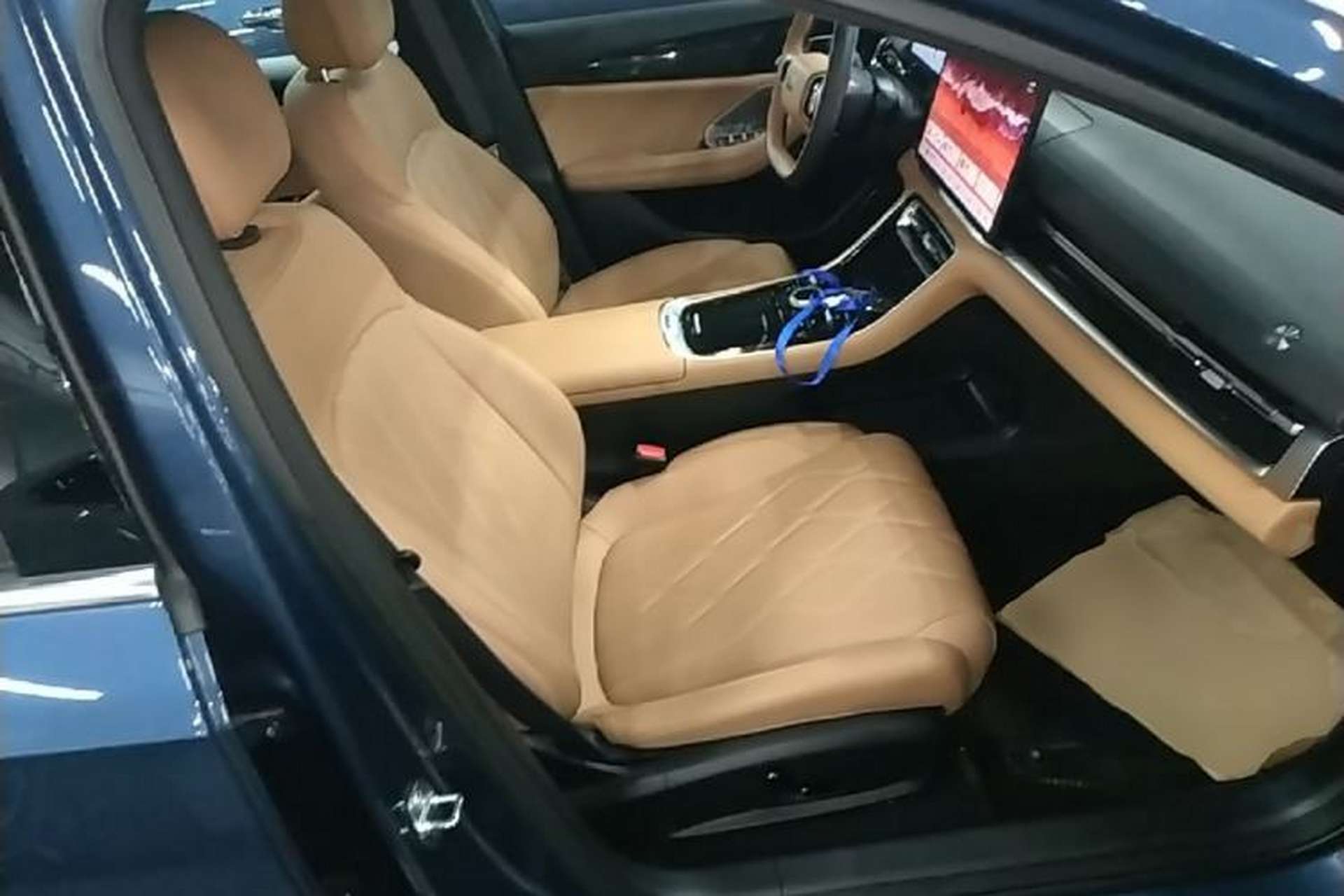 Used Geely Galaxy A7 2025 Model EM-i 150km Starship Edition Right Front Seat