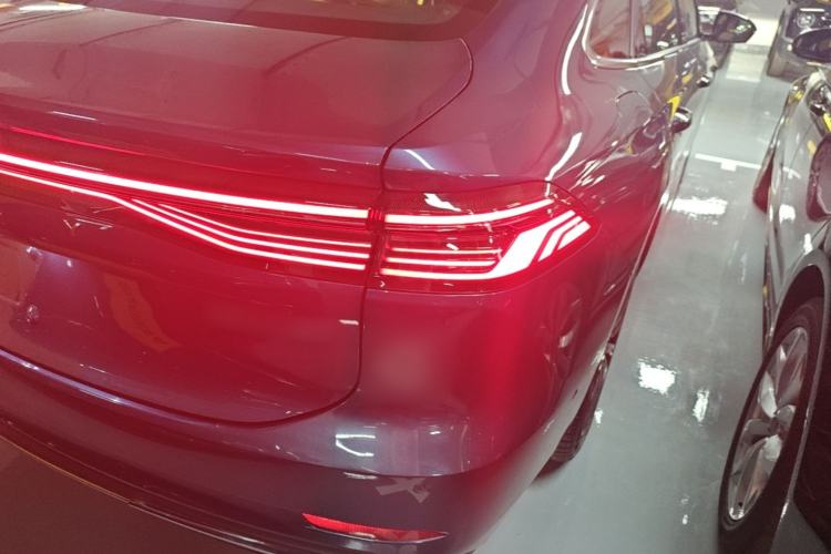 Used Geely Galaxy A7 2025 Model EM-i 150km Starship Edition Right Rear Taillight