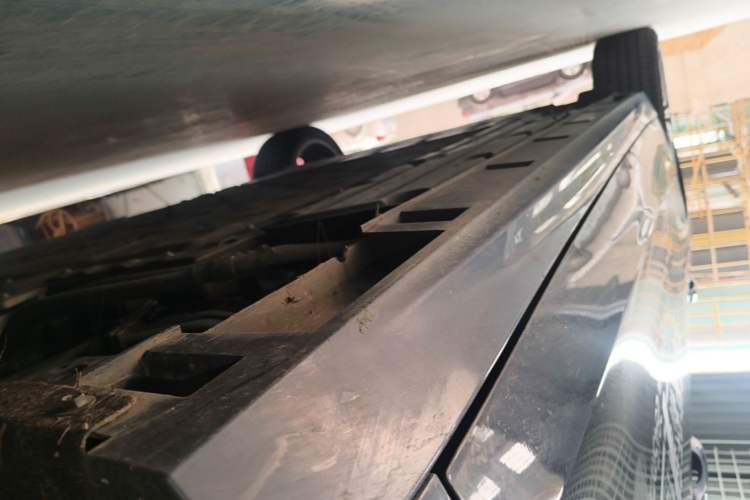 Used Geely Galaxy A7 2025 Model EM-i 150km Starship Edition Right Side Sill