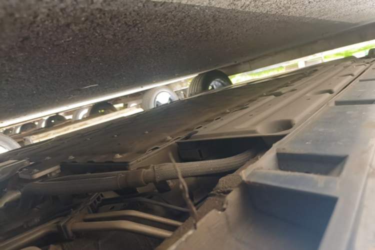 Used Geely Galaxy A7 2025 Model EM-i 150km Starship Edition Right Side Sill