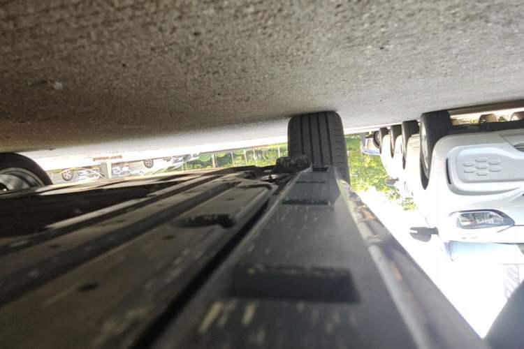 Used Geely Galaxy A7 2025 Model EM-i 150km Starship Edition Right Side Sill