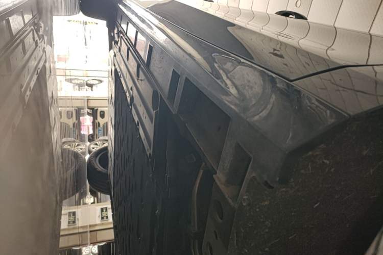 Used Geely Galaxy A7 2025 Model EM-i 150km Prestige Edition Right Side Sill