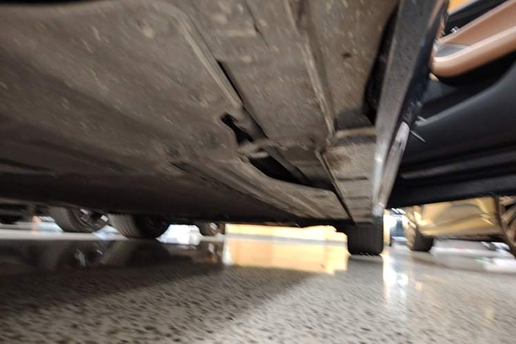 Used Geely Galaxy A7 2025 Model EM-i 150km Starship Edition Right Side Sill