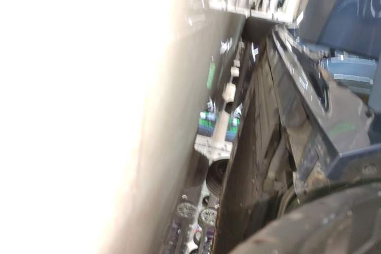 Used Geely Galaxy A7 2025 Model EM-i 150km Starship Edition Right Side Sill