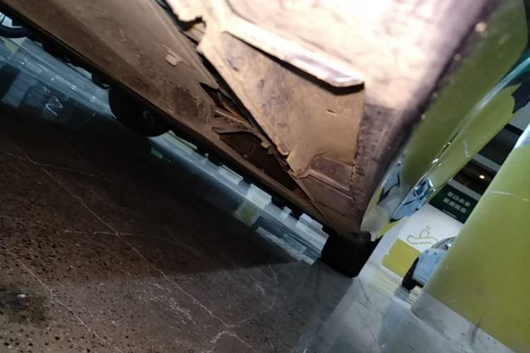 Used Geely Galaxy A7 2025 Model EM-i 150km Starship Edition Right Side Sill