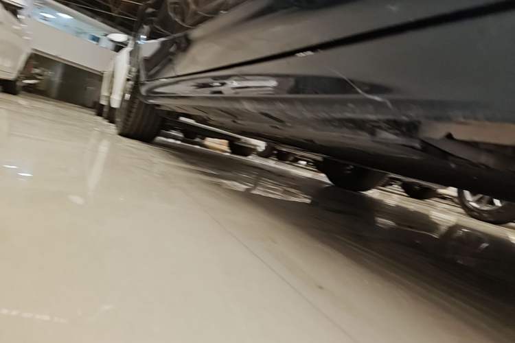 Used Geely Galaxy A7 2025 Model EM-i 150km Starship Edition Right Side Sill
