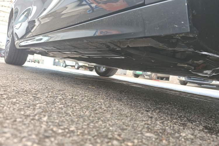Used Geely Galaxy A7 2025 Model EM-i 150km Starship Edition Right Side Sill