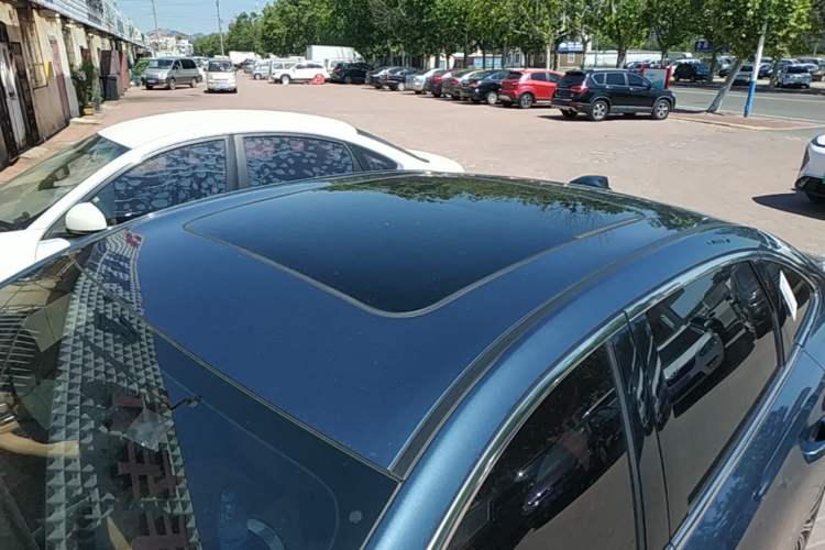 Used Geely Galaxy A7 2025 Model EM-i 150km Starship Edition Roof