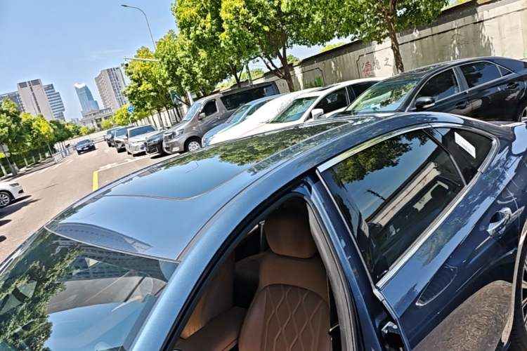 Used Geely Galaxy A7 2025 Model EM-i 150km Starship Edition Roof
