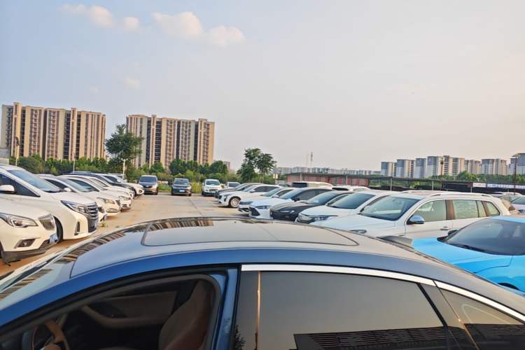 Used Geely Galaxy A7 2025 Model EM-i 150km Starship Edition Roof