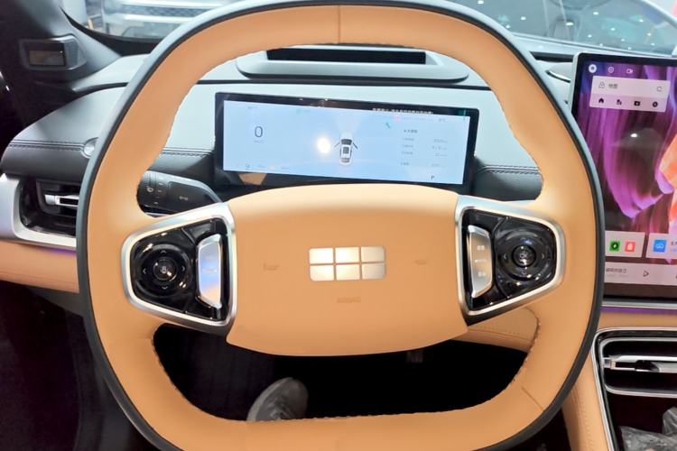Used Geely Galaxy A7 2025 Model EM-i 150km Starship Edition Steering Wheel