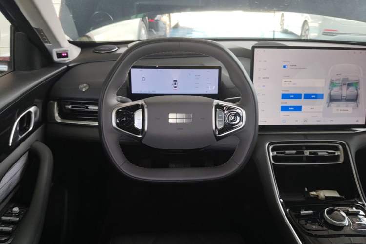 Used Geely Galaxy A7 2025 Model EM-i 150km Exploration+ Edition Steering Wheel