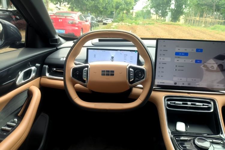 Used Geely Galaxy A7 2025 Model EM-i 150km Starship Edition Steering Wheel