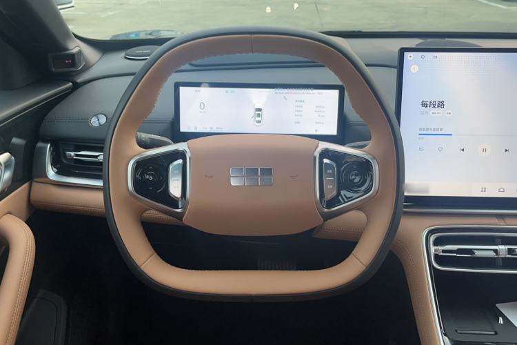 Used Geely Galaxy A7 2025 Model EM-i 150km Starship Edition Steering Wheel