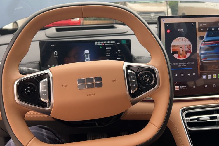 Used Geely Galaxy A7 2025 Model EM-i 150km Starship Edition Steering Wheel