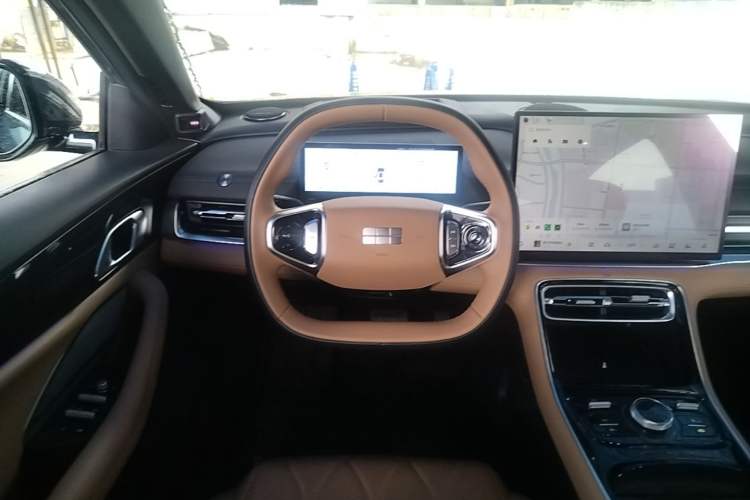 Used Geely Galaxy A7 2025 Model EM-i 150km Starship Edition Steering Wheel