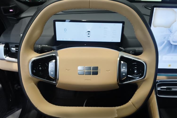 Used Geely Galaxy A7 2025 Model EM-i 150km Starship Edition Steering Wheel