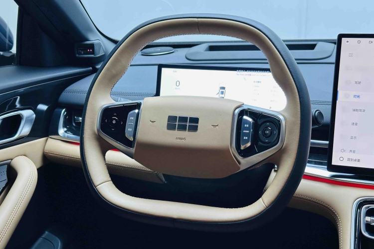 Used Geely Galaxy A7 2025 Model EM-i 150km Starship Edition Steering Wheel
