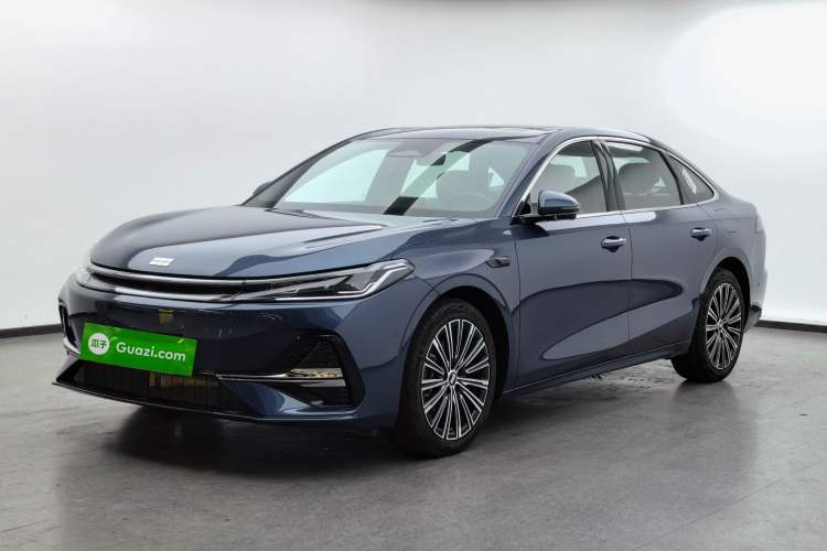 Geely Galaxy A7 2025 Model EM-i 150km Starship Edition