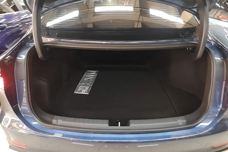 Used Geely Galaxy A7 2025 Model EM-i 150km Starship Edition Trunk