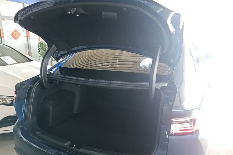 Used Geely Galaxy A7 2025 Model EM-i 150km Starship Edition Trunk