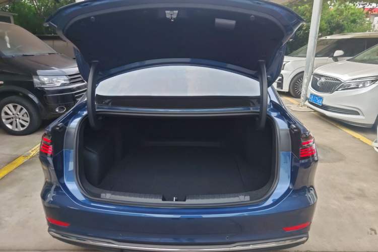 Used Geely Galaxy A7 2025 Model EM-i 150km Starship Edition Trunk