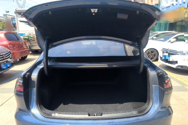 Used Geely Galaxy A7 2025 Model EM-i 150km Starship Edition Trunk
