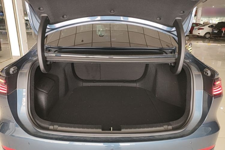 Used Geely Galaxy A7 2025 Model EM-i 150km Prestige Edition Trunk
