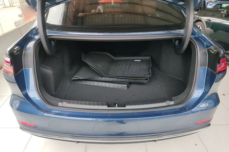 Used Geely Galaxy A7 2025 Model EM-i 150km Starship Edition Trunk