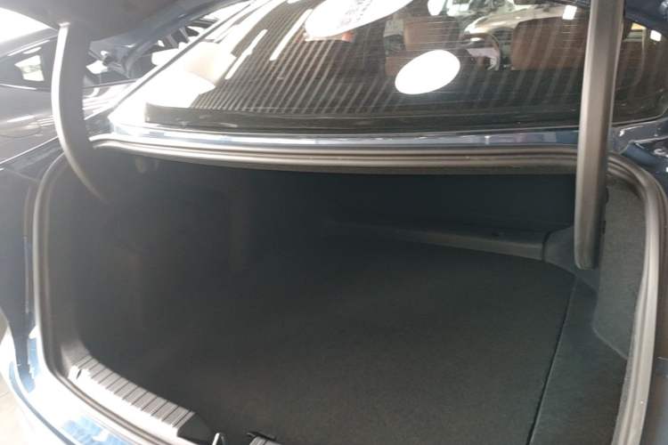 Used Geely Galaxy A7 2025 Model EM-i 150km Starship Edition Trunk