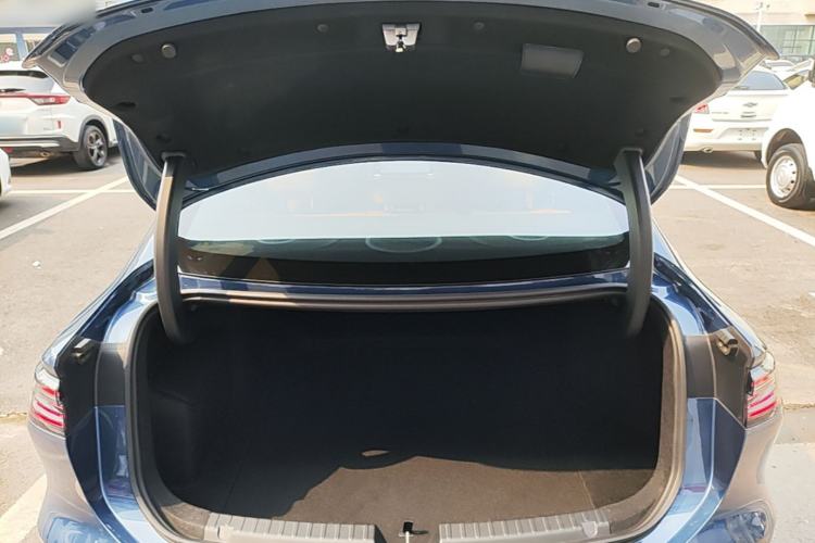 Used Geely Galaxy A7 2025 Model EM-i 150km Starship Edition Trunk