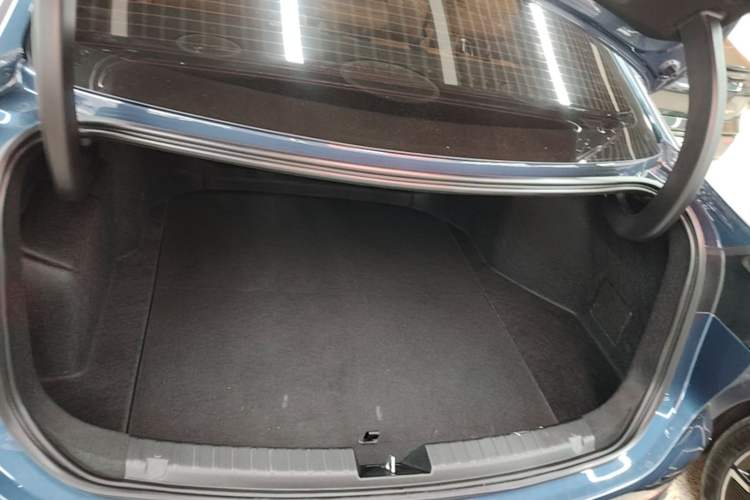 Used Geely Galaxy A7 2025 Model EM-i 150km Starship Edition Trunk