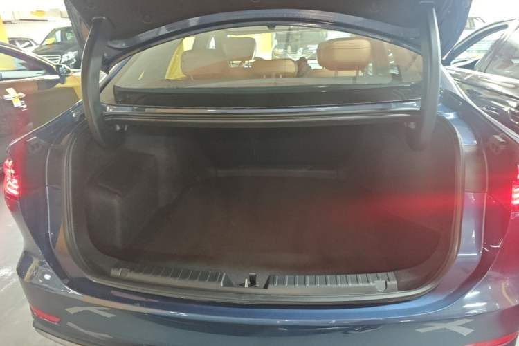 Used Geely Galaxy A7 2025 Model EM-i 150km Starship Edition Trunk