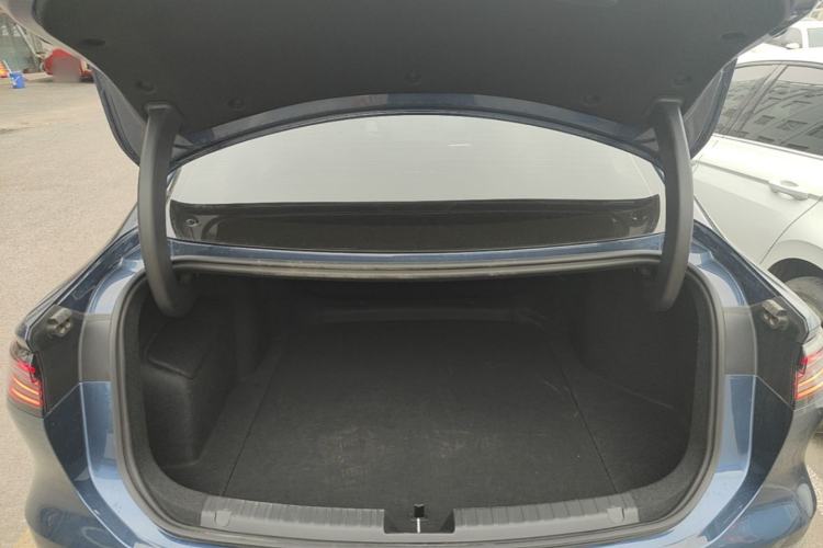 Used Geely Galaxy A7 2025 Model EM-i 150km Starship Edition Trunk