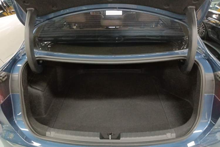Used Geely Galaxy A7 2025 Model EM-i 150km Starship Edition Trunk