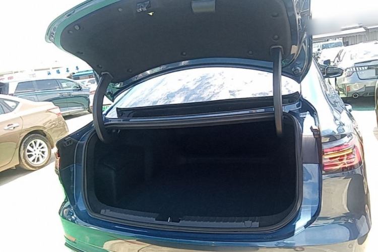 Used Geely Galaxy A7 2025 Model EM-i 150km Starship Edition Trunk