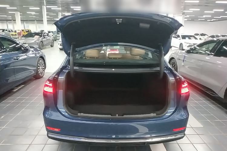 Used Geely Galaxy A7 2025 Model EM-i 150km Starship Edition Trunk