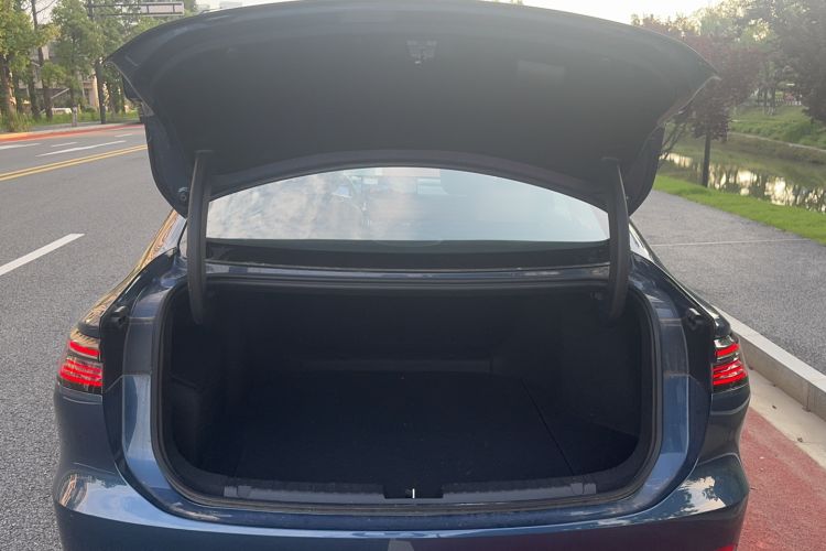 Used Geely Galaxy A7 2025 Model EM-i 150km Starship Edition Trunk