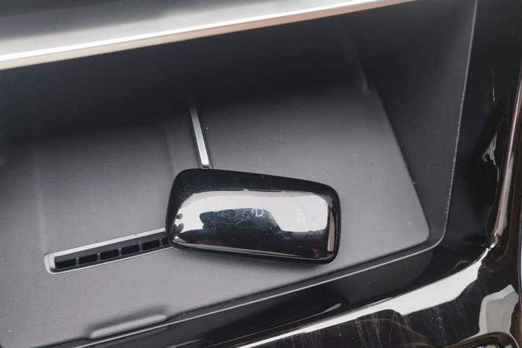 Used Geely Galaxy A7 2025 Model EM-i 150km Starship Edition Vehicle Key