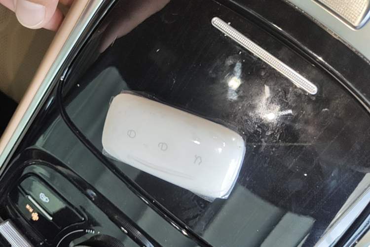 Used Geely Galaxy A7 2025 Model EM-i 150km Starship Edition Vehicle Key
