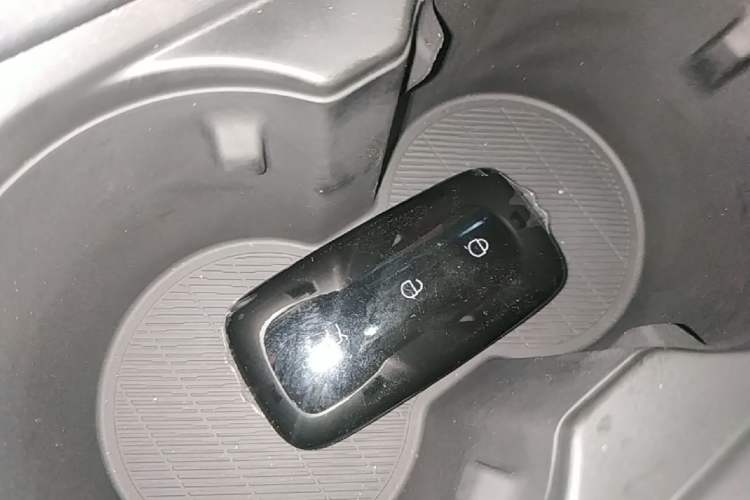 Used Geely Galaxy A7 2025 Model EM-i 150km Exploration+ Edition Vehicle Key
