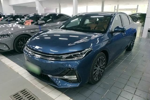 Used Geely Galaxy A7 2025 Model EM-i 150km Starship Edition