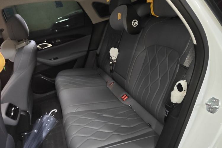 Used Geely Galaxy A7 2025 Model EM-i 150km Exploration+ Edition Left Rear Seat