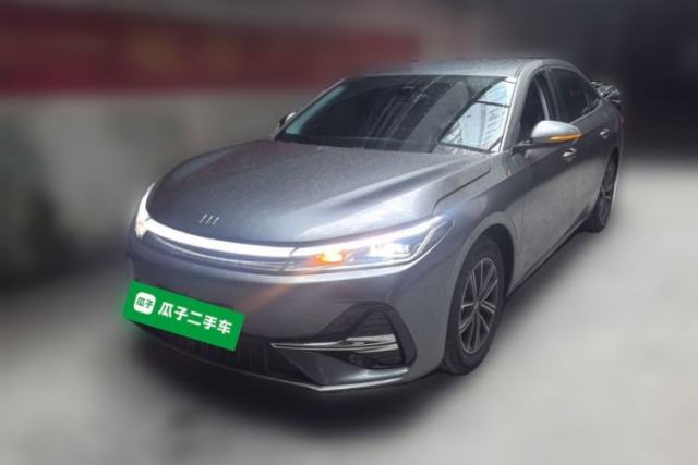 Ojetý Geely Galaxy A7 2025 Model EM-i 70km Luxury Edition