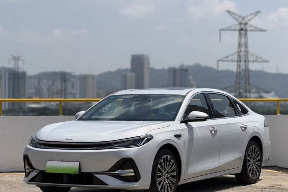Geely Galaxy Galaxy A7 2025
