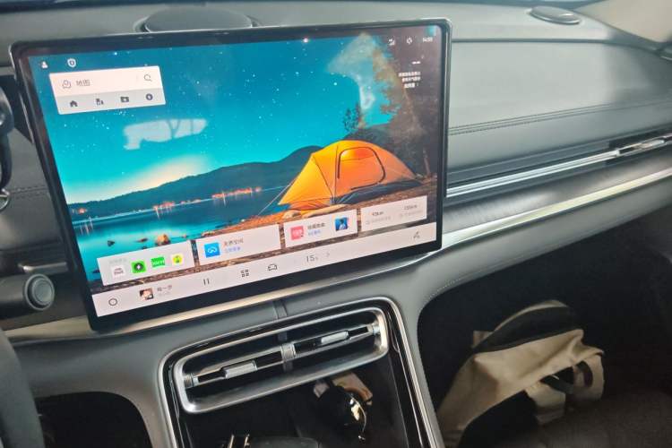 Used Geely Galaxy A7 2025 Model EM-i 150km Long-Distance Edition Audio And AC Panel