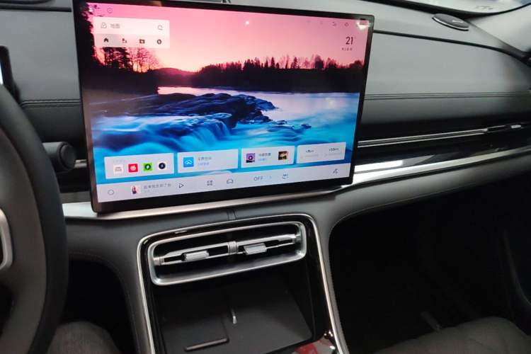 Used Geely Galaxy A7 2025 Model EM-i 150km Exploration+ Edition Audio And AC Panel