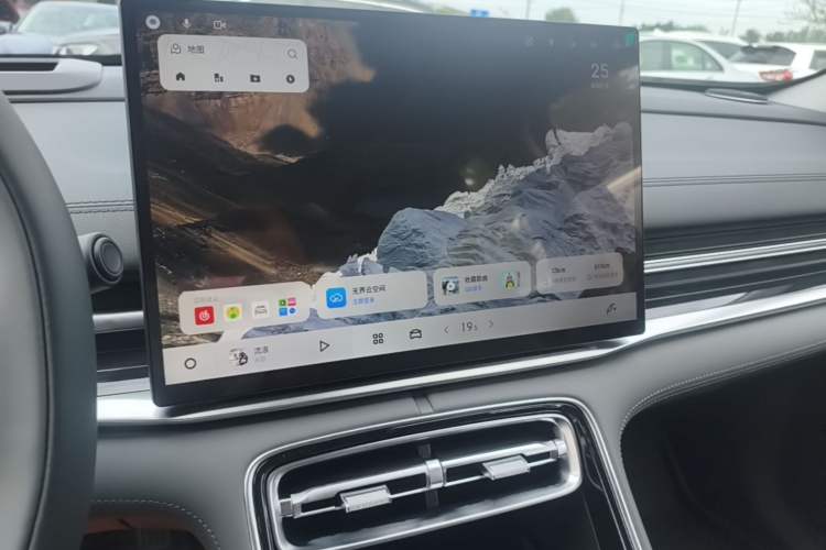 Used Geely Galaxy A7 2025 Model EM-i 150km Exploration+ Edition Audio And AC Panel