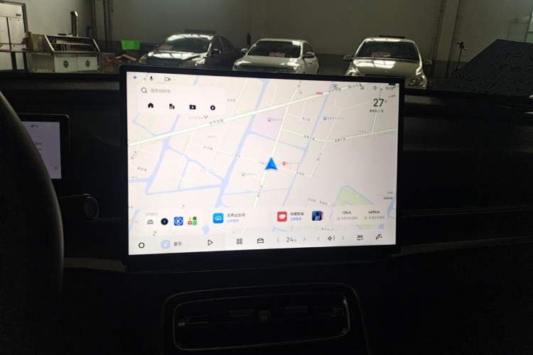 Used Geely Galaxy A7 2025 Model EM-i 150km Long-Distance Edition Audio And AC Panel