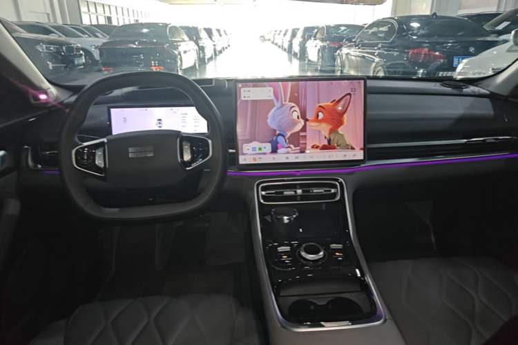 Used Geely Galaxy A7 2025 Model EM-i 150km Starship Edition Center Console